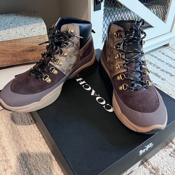 COACH CITYSOLE HIKER - Picture 8 of 9